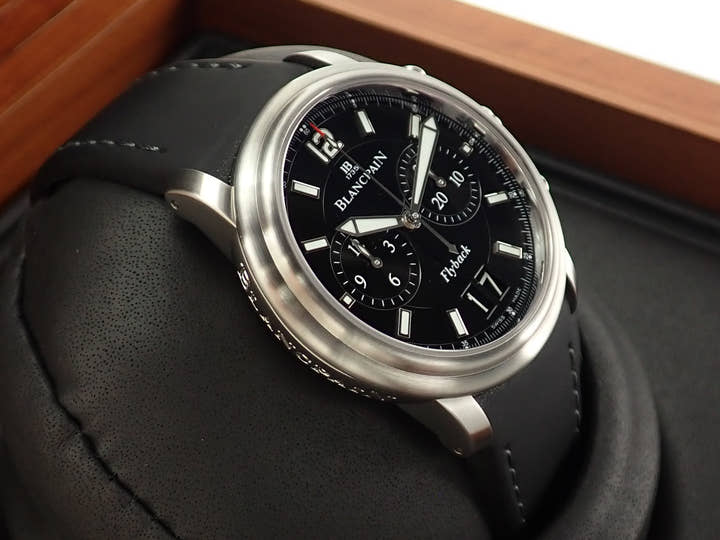 ブランパン レマン フライバック クロノグラフ Ref.2885F-11B30-53B ブラック文字盤 美品 27FF8A5V