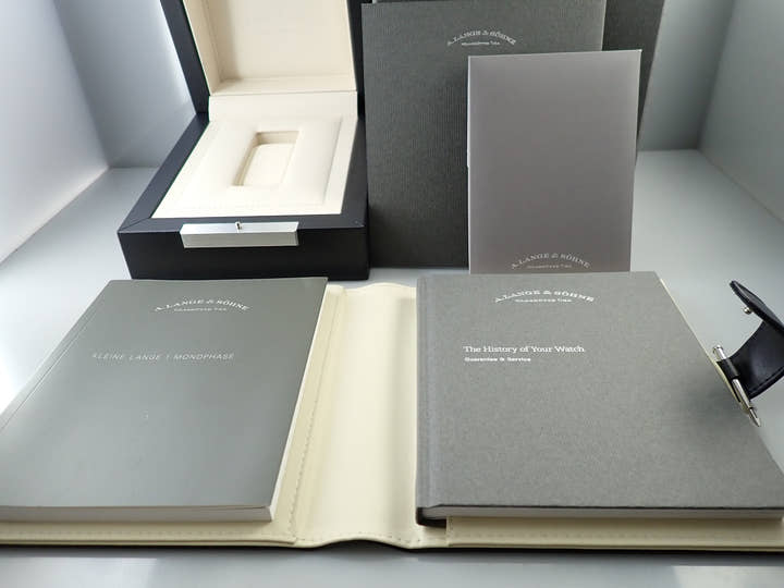 A.ランゲ&ゾーネ リトル ランゲ1 ムーンフェイズ Ref.182.886 ダークブルー文字盤 極美品 5V954285