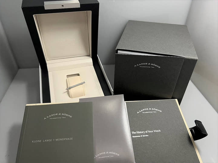 A.ランゲ&ゾーネ リトル ランゲ1 ムーンフェイズ Ref.182.086 ブルー文字盤 未使用 K1008955