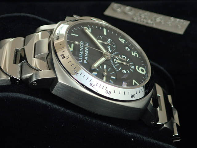 Panerai Luminor Ref.PAM00072 Black Dial Used luminor-15