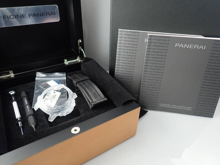 パネライ ルミノール 1950 8デイズ GMT Ref.PAM00233 ブラック文字盤 美品 ZP390374