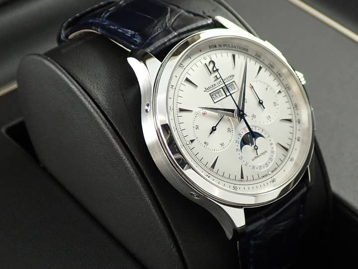 ジャガールクルト マスターコントロール クロノグラフカレンダー Ref.Q4138420 シルバー文字盤 中古 5WUWPVUW