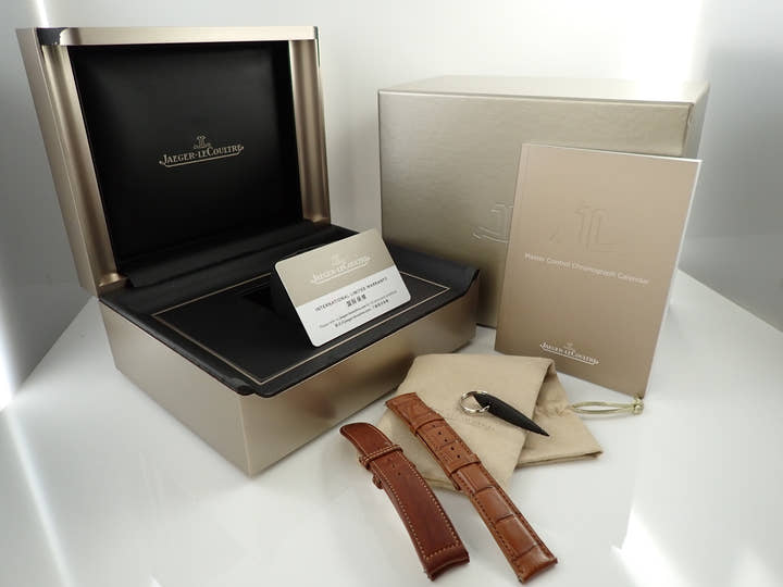 ジャガールクルト マスターコントロール クロノグラフカレンダー Ref.Q4138420 シルバー文字盤 中古 5WUWPVUW