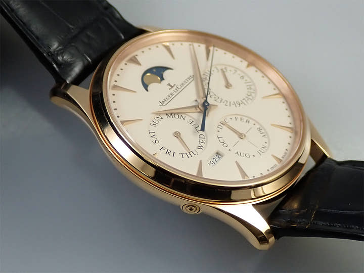 ジャガールクルト マスター ウルトラスリム パーペチュアルカレンダー Ref.Q1302520 エッグシェルベージュ文字盤 中古 8LV9P8RA