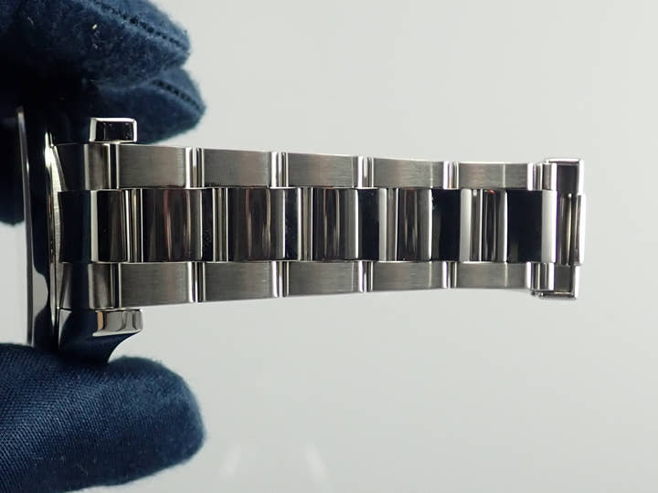 ロレックス ミルガウス Ref.116400 ステンレススチール ホワイト文字盤