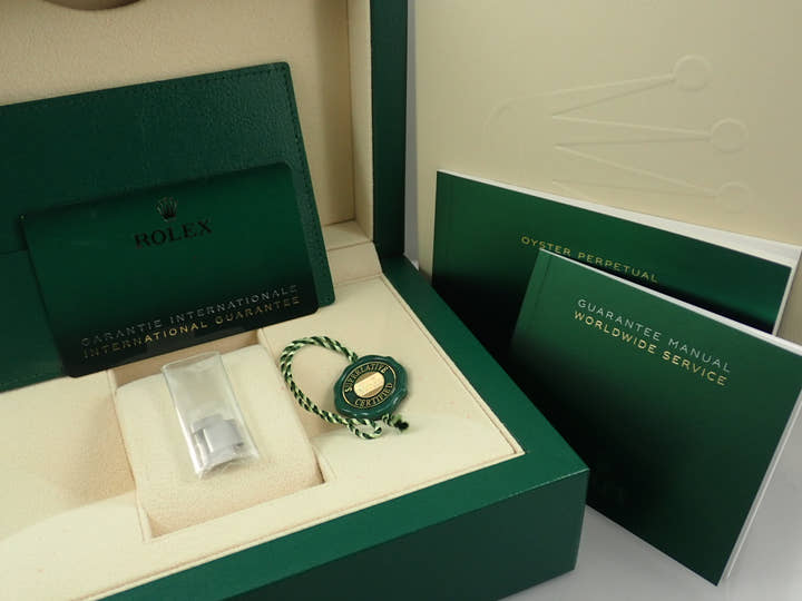 ロレックス ミルガウス Ref.116400GV ステンレススチール ブラック文字盤