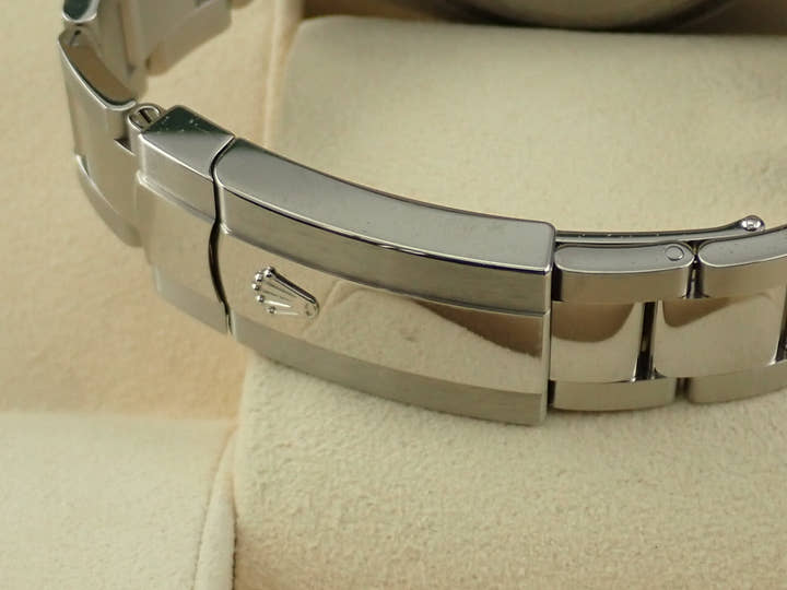 ロレックス ミルガウス Ref.116400GV ステンレススチール Zブルー文字盤