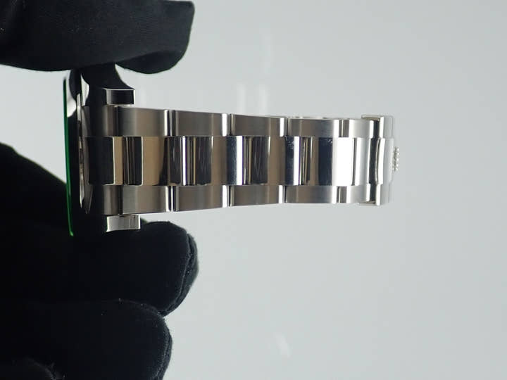 ロレックス ミルガウス Ref.116400GV ブラック文字盤 中古 milgauss-26