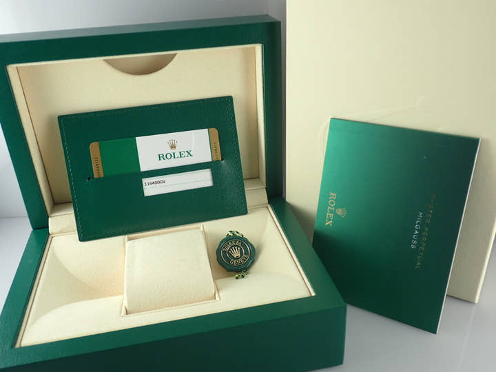 ロレックス ミルガウス Ref.116400GV ブラック文字盤 中古 milgauss-26