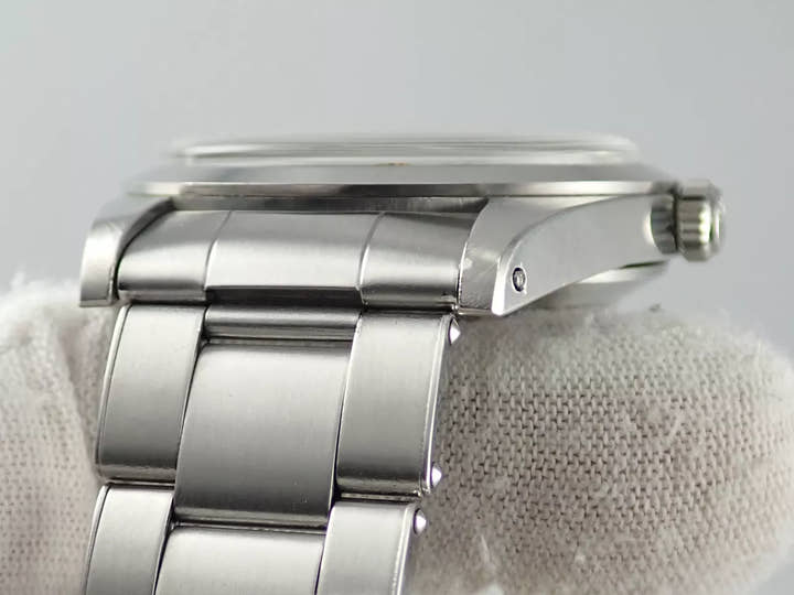 Rolex Milgauss Ref.1019 Silver Dial Used milgauss-31