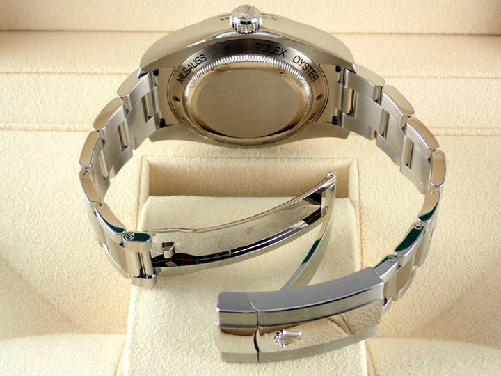 ロレックス ミルガウス Ref.116400GV Zブルー文字盤 未使用 milgauss-30-2