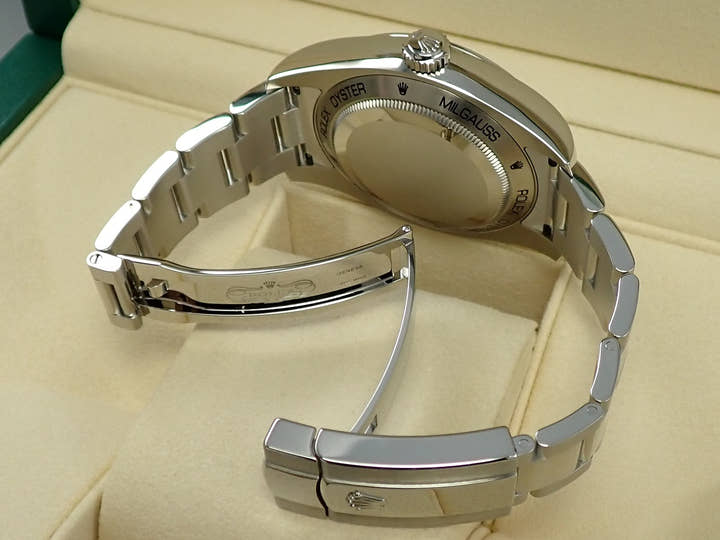 ロレックス ミルガウス Ref.116400GV ステンレススチール Zブルー文字盤