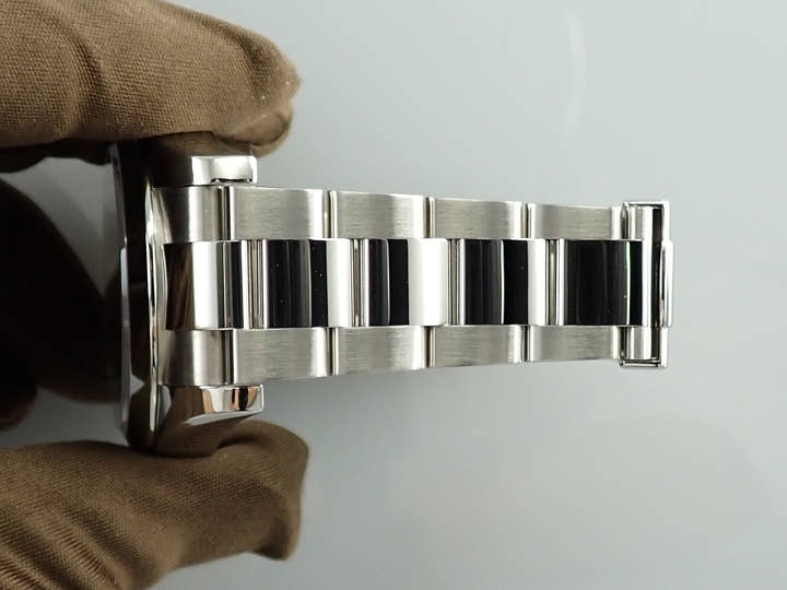 ロレックス ミルガウス Ref.116400 ステンレススチール ホワイト文字盤