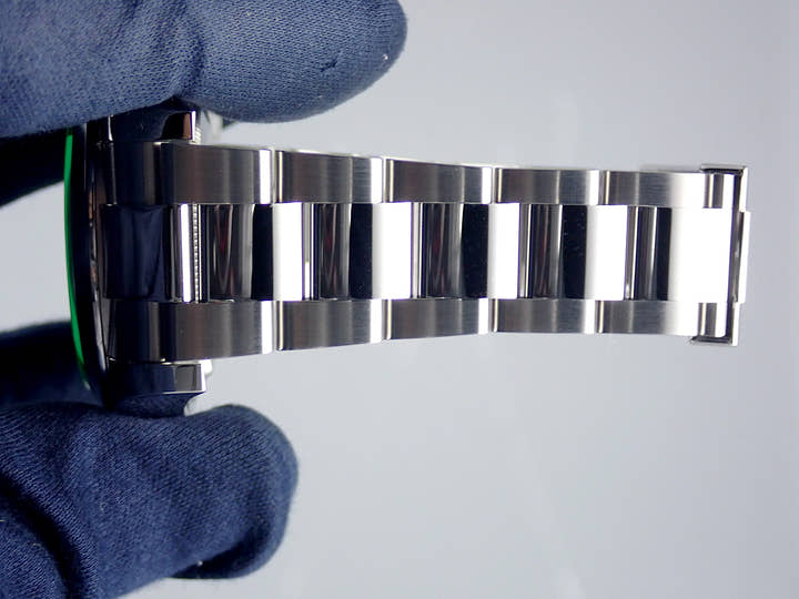 ロレックス ミルガウス Ref.116400GV Zブルー文字盤 中古 milgauss-32