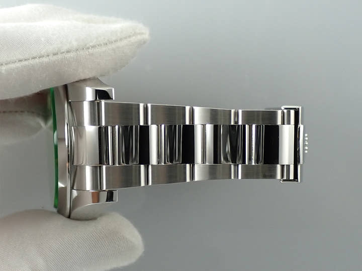 ロレックス ミルガウス Ref.116400GV ステンレススチール Zブルー文字盤