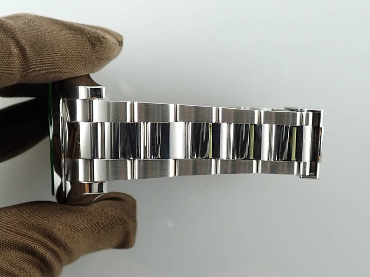 Rolex Milgauss <Warranty, Box, etc.>