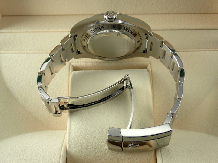 ロレックス ミルガウス Ref.116400GV ブラック文字盤 未使用 milgauss-35