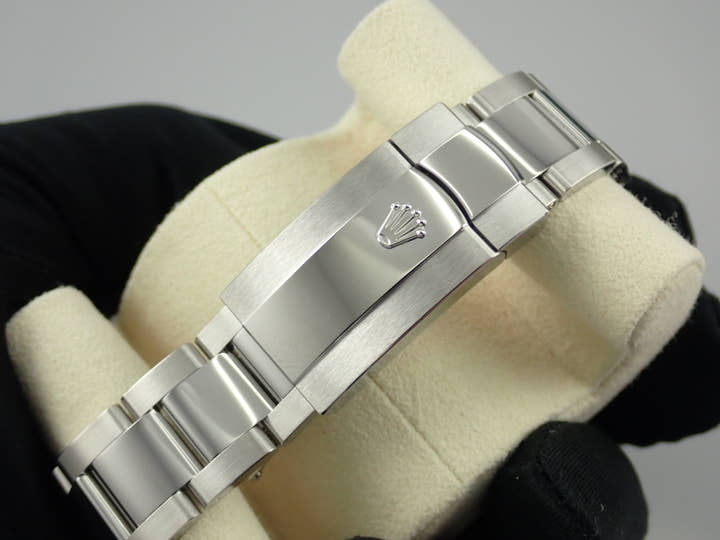 ロレックス ミルガウス Ref.116400GV ブラック文字盤 未使用 milgauss-35