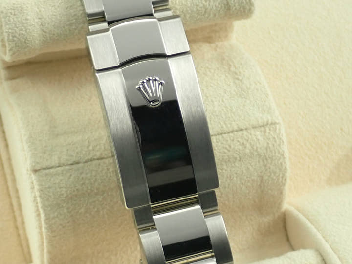 ロレックス ミルガウス Ref.116400GV ブラック文字盤 未使用 milgauss-37