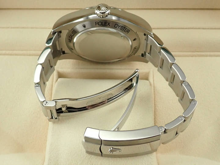 ロレックス ミルガウス Ref.116400GV ブラック文字盤 未使用 milgauss-38