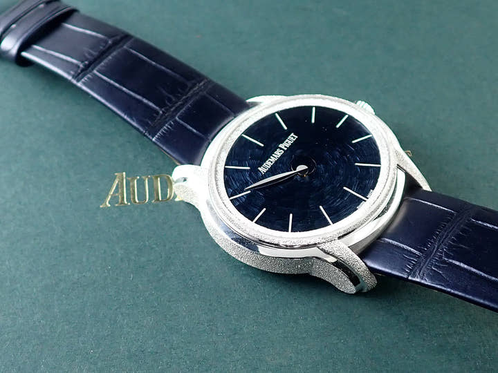 オーデマピゲ ミレネリー フロステッドゴールド フィロソフィーク Ref.77266BC.GG.A326CR.01 ホワイトゴールド ブルー文字盤