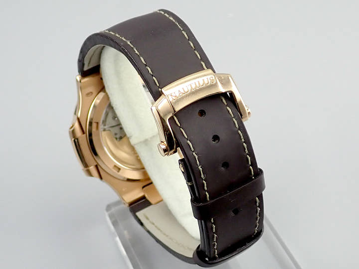 Patek Philippe Nautilus Ref.5711R-001 Brown Dial Used nautilus-112