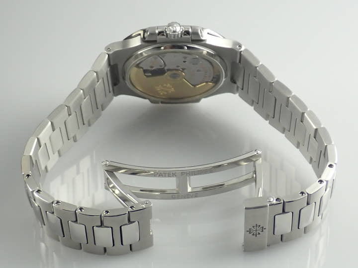 パテックフィリップ ノーチラス Ref.5800/1A-001 ステンレススチール ブルー文字盤