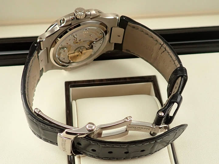 パテックフィリップ ノーチラス プチコンプリケーション Ref.5712G-001 ホワイトゴールド スレート文字盤