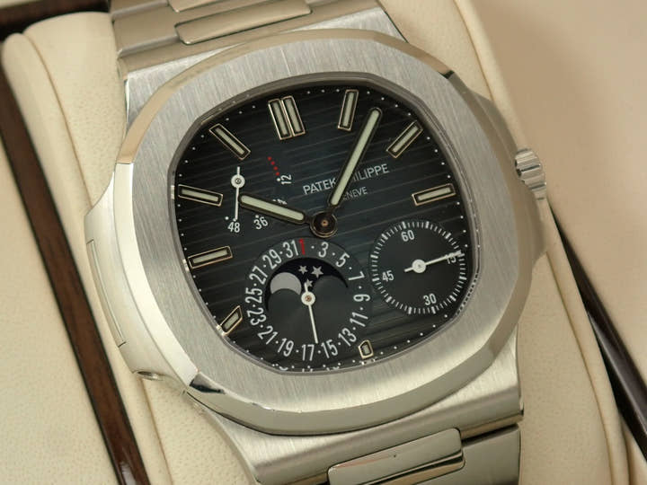 パテックフィリップ ノーチラス プチコンプリケーション Ref.5712/1A-001 ステンレススチール ブルー文字盤