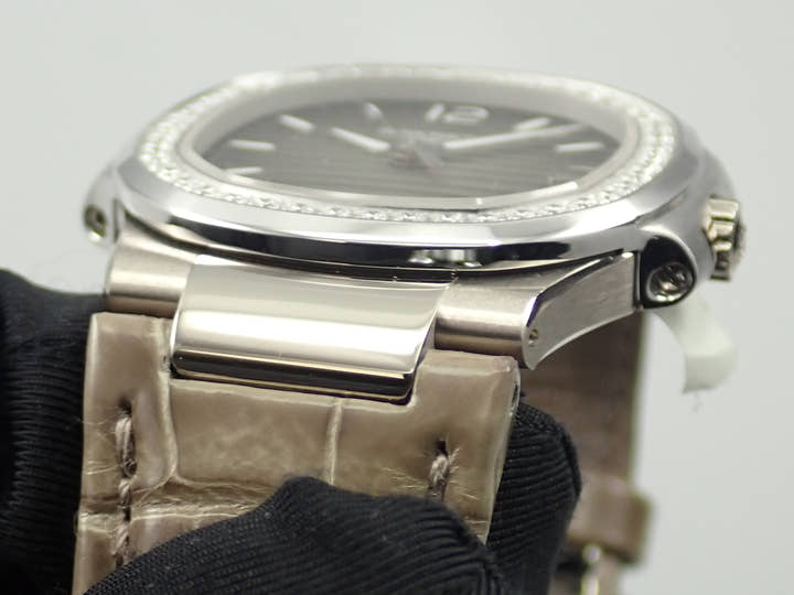 パテックフィリップ ノーチラス Ref.7010G-012 ホワイトゴールド グレー文字盤