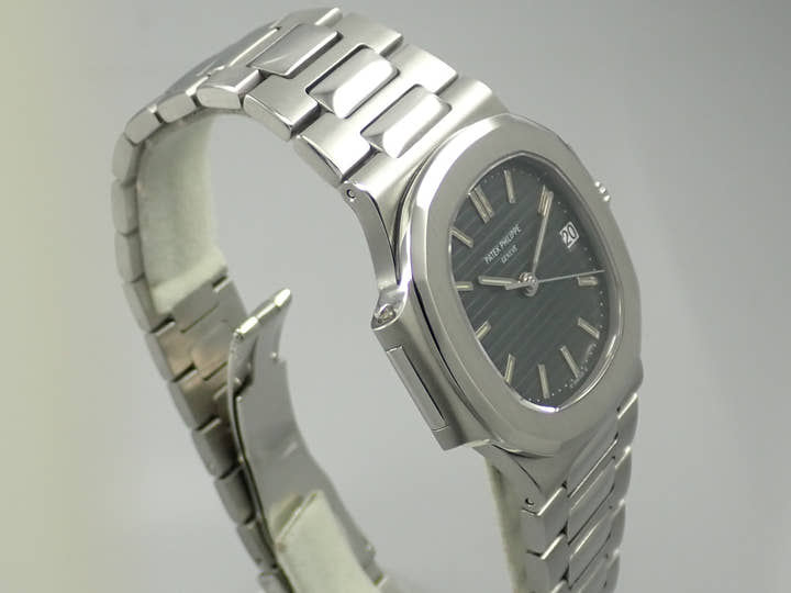 パテックフィリップ ノーチラス Ref.3800/1A-010 ステンレススチール ブルー文字盤