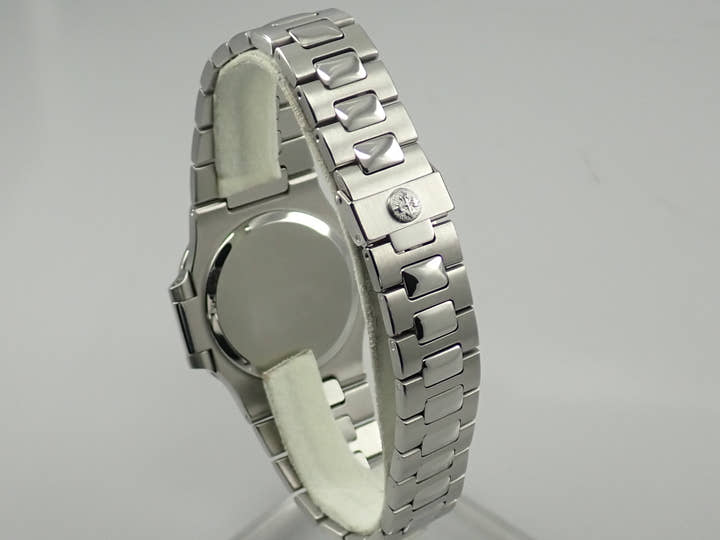 パテックフィリップ ノーチラス Ref.3800/1A-010 ステンレススチール ブルー文字盤
