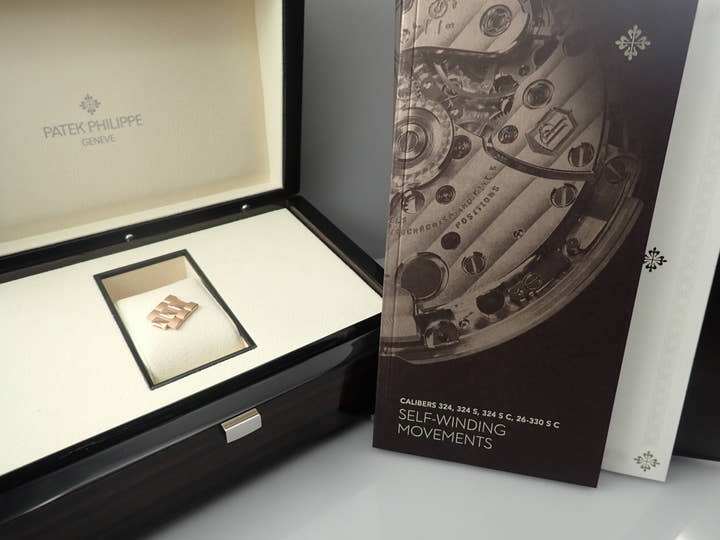 パテックフィリップ ノーチラス Ref.5711/1R-001 ローズゴールド ブラウン・ブラック・グラデーション文字盤