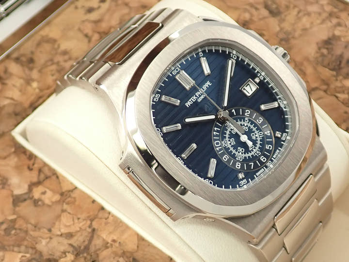 パテックフィリップ ノーチラス クロノグラフ 40周年記念 Ref.5976/1G-001 ホワイトゴールド ブルー・ソレイユ文字盤