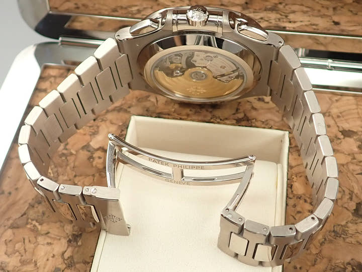 パテックフィリップ ノーチラス クロノグラフ 40周年記念 Ref.5976/1G-001 ホワイトゴールド ブルー・ソレイユ文字盤
