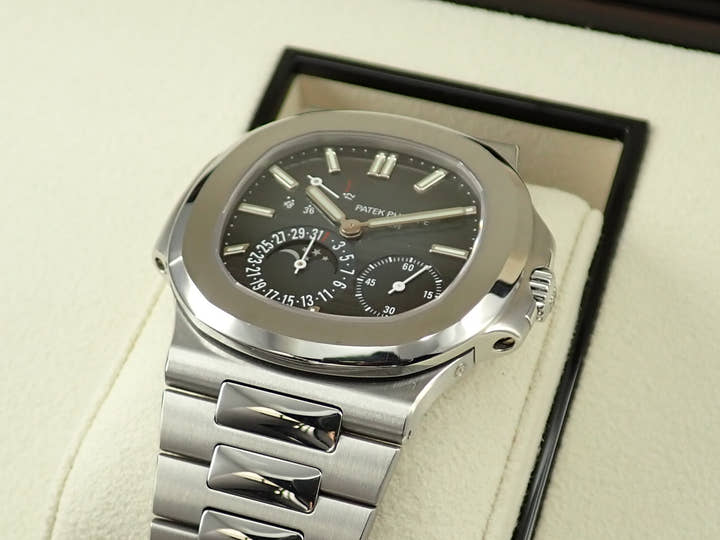 Patek Philippe Nautilus Petite Complication <Warranty Box and Others>