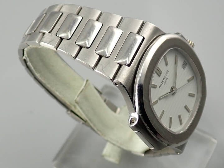 パテックフィリップ ノーチラス Ref.3800/1 ステンレススチール ホワイト文字盤