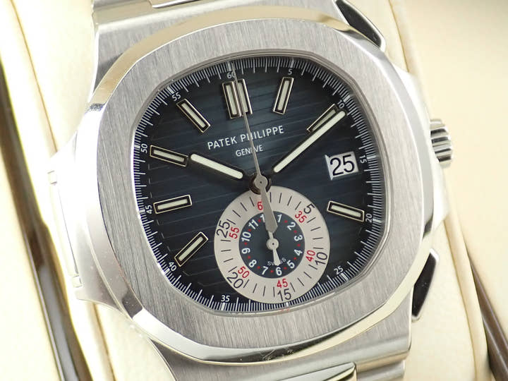 パテックフィリップ ノーチラス クロノグラフ Ref.5980/1A-001 ステンレススチール ブルー文字盤