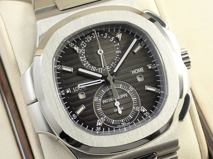 パテックフィリップ ノーチラス トラベルタイム クロノグラフ Ref.5990/1A-001 ステンレススチール ブラックグラデーション文字盤