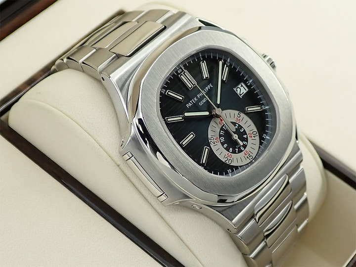 パテックフィリップ ノーチラス クロノグラフ Ref.5980/1A-001 ステンレススチール ブルー文字盤