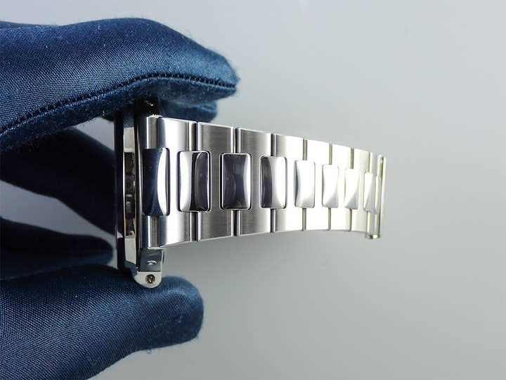 パテックフィリップ ノーチラス アニュアルカレンダー Ref.5726/1A-010 ステンレススチール ホワイト文字盤