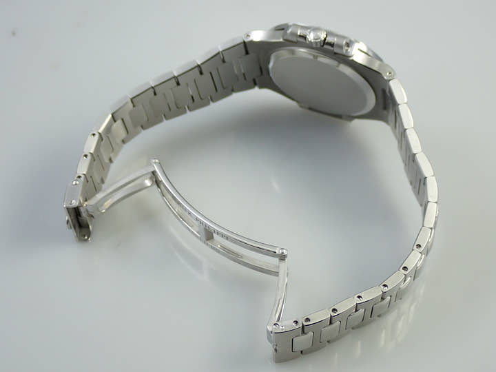 Patek Philippe Nautilus Ref. 3800/001 Stainless Steel Blue Dial