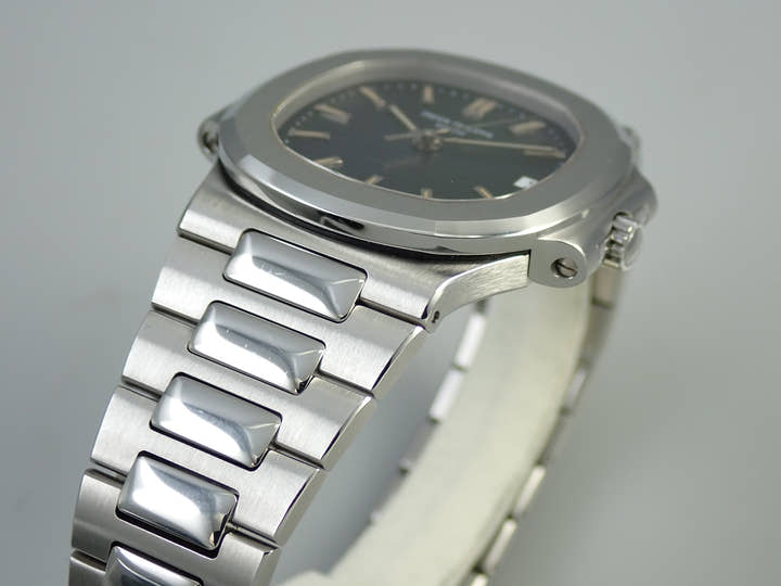 Patek Philippe Nautilus Ref. 3800/001 Stainless Steel Blue Dial