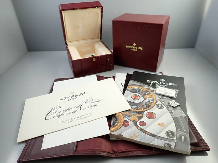 Patek Philippe Nautilus Ref. 3800/001 Stainless Steel Blue Dial