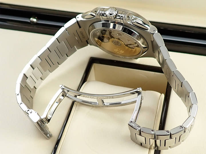 パテックフィリップ ノーチラス クロノグラフ TIFFANY&CO. Ref.5980/1A-001 ステンレススチール ブルー文字盤