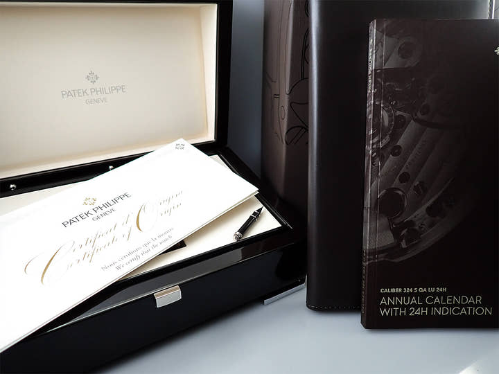 パテックフィリップ ノーチラス アニュアルカレンダー ムーンフェイズ Ref.5726/1A-001 ステンレススチール ブラック・グラデーション文字盤