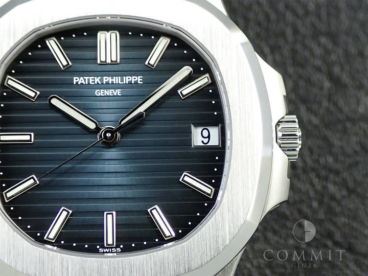 パテックフィリップ ノーチラス Ref.5711/1A-010 ステンレススチール ブルー文字盤