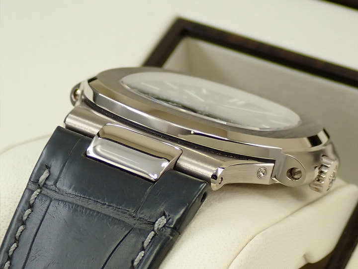 パテックフィリップ ノーチラス プチコンプリケーション Ref.5712G-001 ホワイトゴールド スレート文字盤