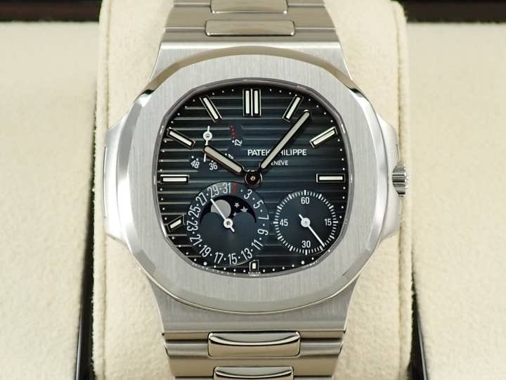 パテックフィリップ ノーチラス プチコンプリケーション Ref.5712/1A-001 ステンレススチール ブルー文字盤