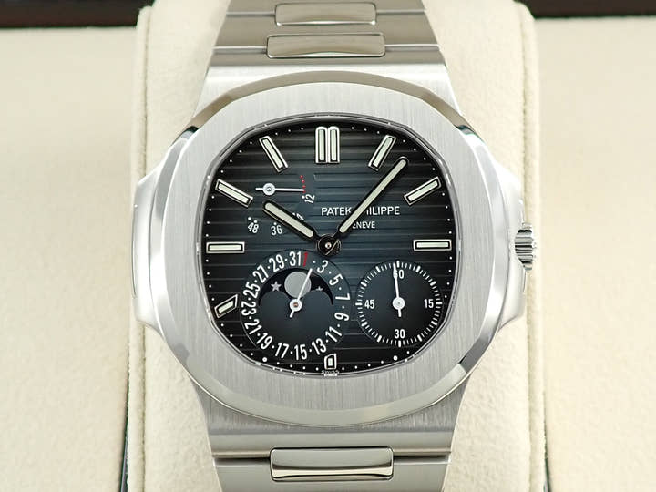 パテックフィリップ ノーチラス プチコンプリケーション Ref.5712/1A-001 ステンレススチール ブルー文字盤